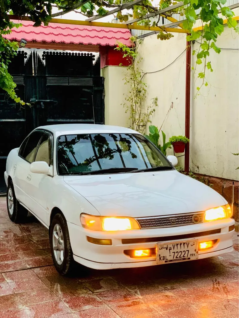 Toyota Corolla 1995 (2)