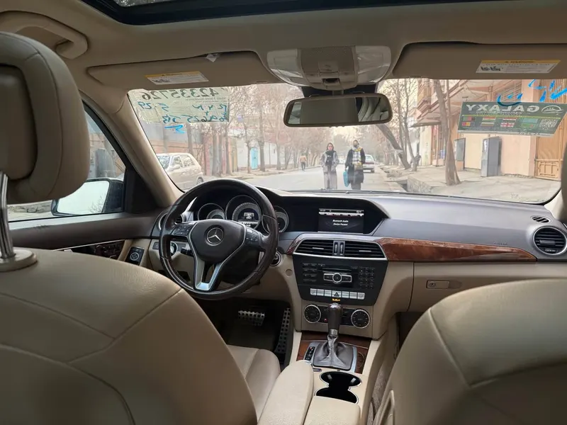 Mercedes-Benz 2013 (4)