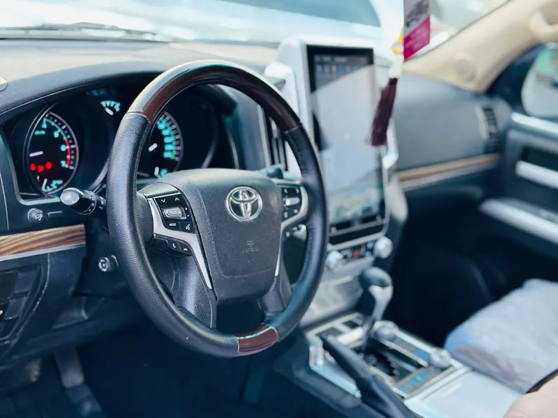 Toyota LandCruiser Vxr V8 2010 (4)
