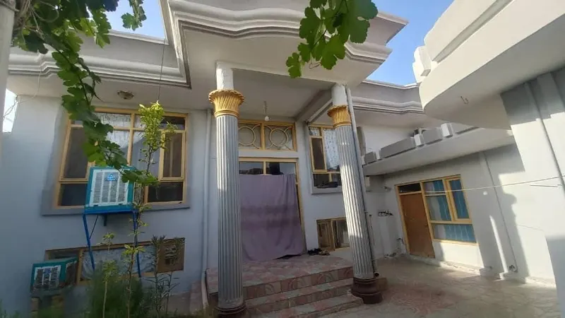 کور د پلورنې لپاره، 5 خونې، 295 m²، کارته اشانی، مزار شریف (1)