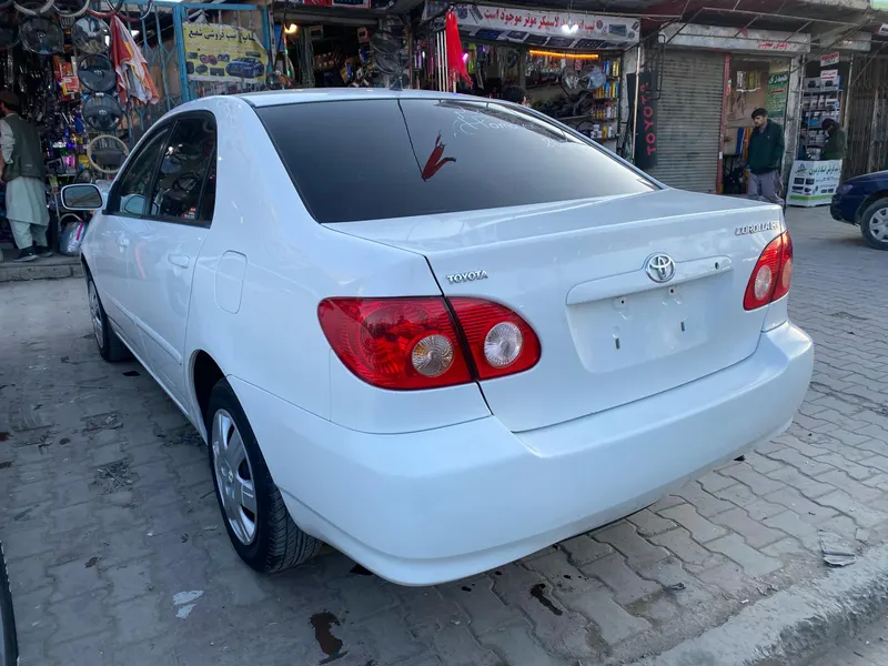 Toyota Corolla CE 2006 (3)