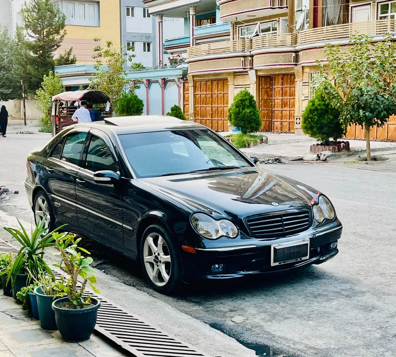 Mercedes-Benz 2007 (1)