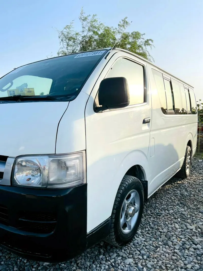 Toyota 2005 (1)
