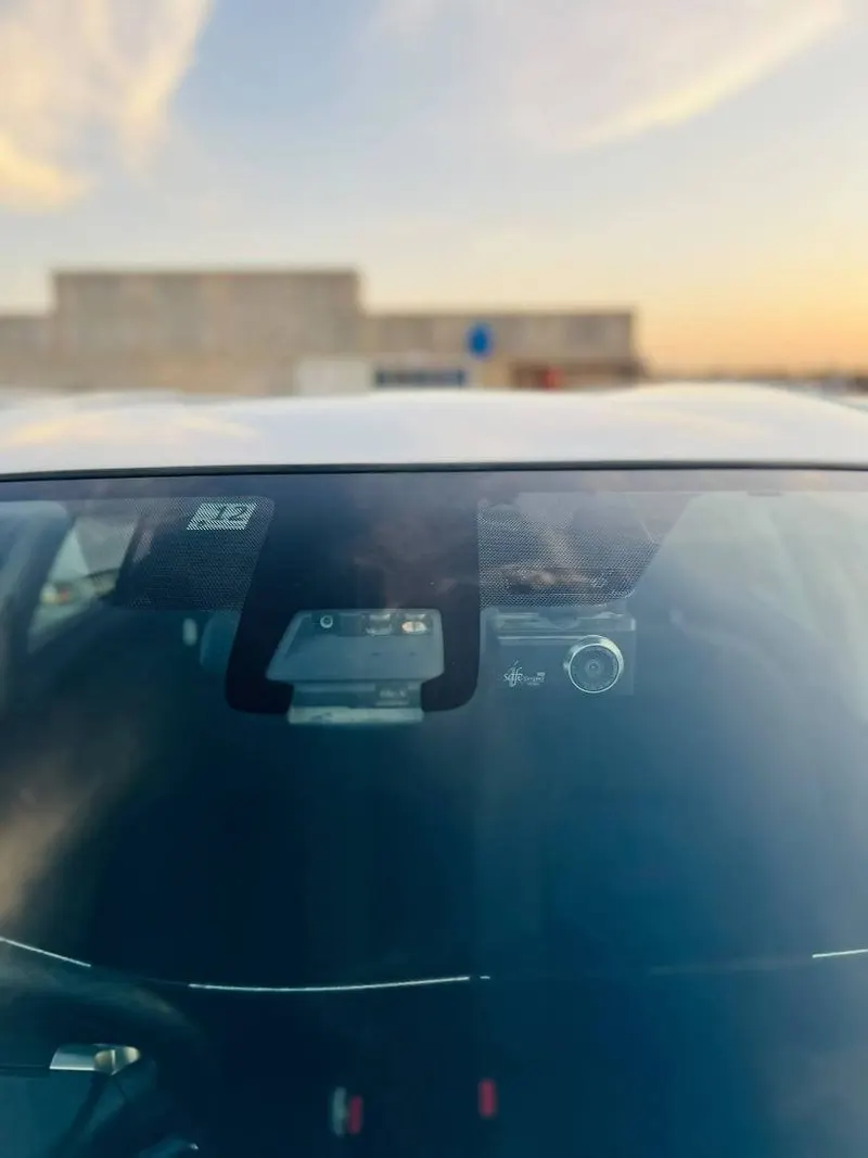 Toyota Aqua Hybrid 2016 (2)