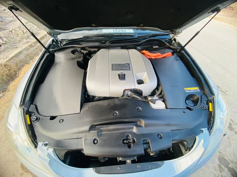 Toyota Crown 2010 (4)