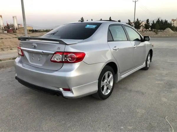Toyota Corolla 2011 (3)