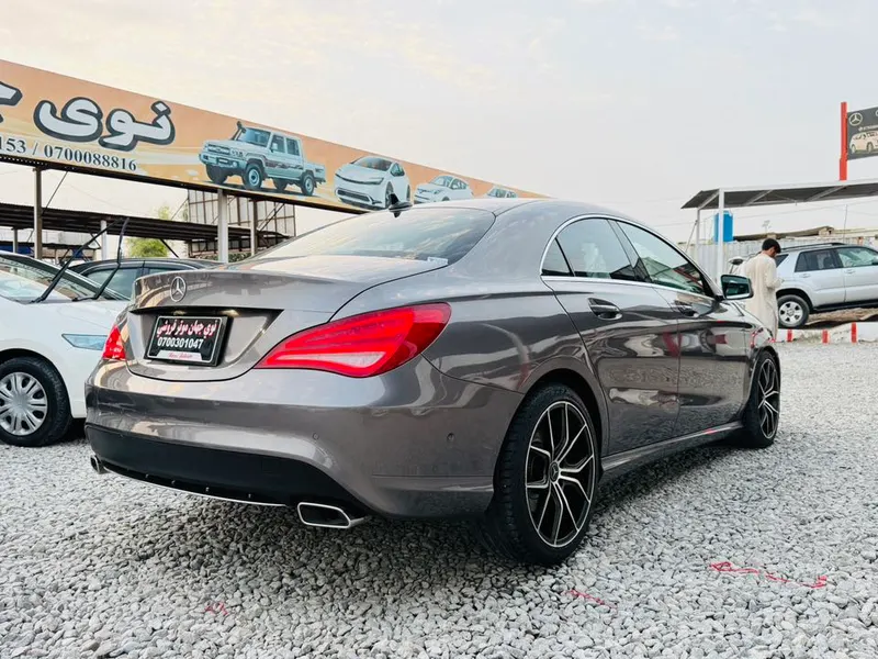 Mercedes-Benz 2016 (3)