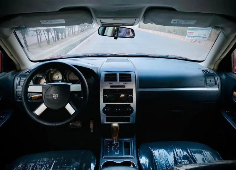 Dodge Charger 2007 (6)