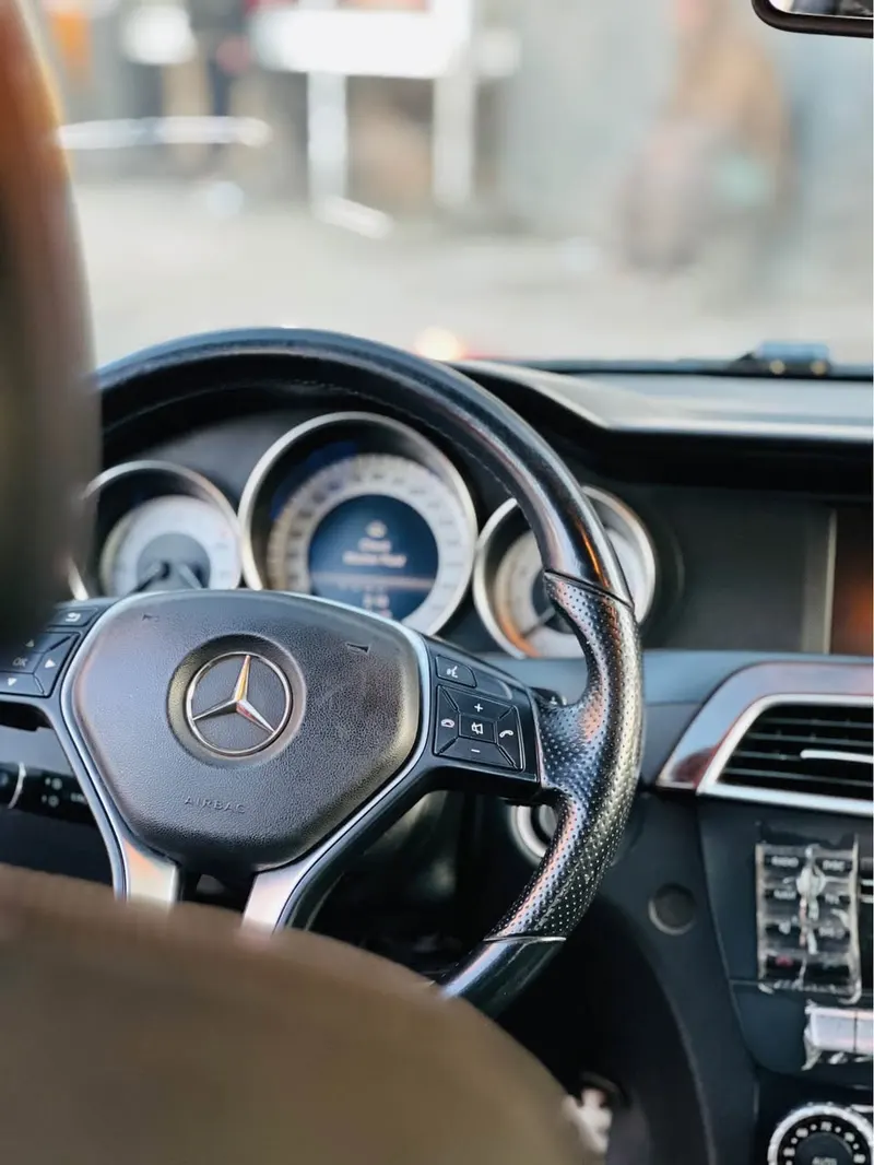 Mercedes-Benz 2013 (4)