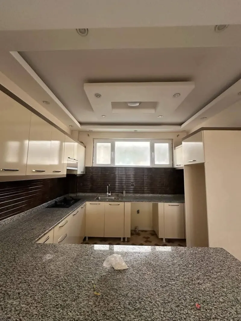 Apartment for rent, 4 rooms, 200 m², 3rd floor, near the airport, Kabul (6)