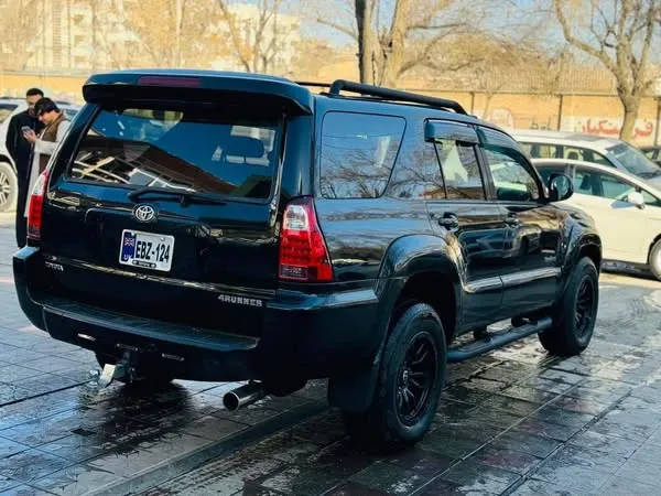 Toyota 4Runner 2005 (3)
