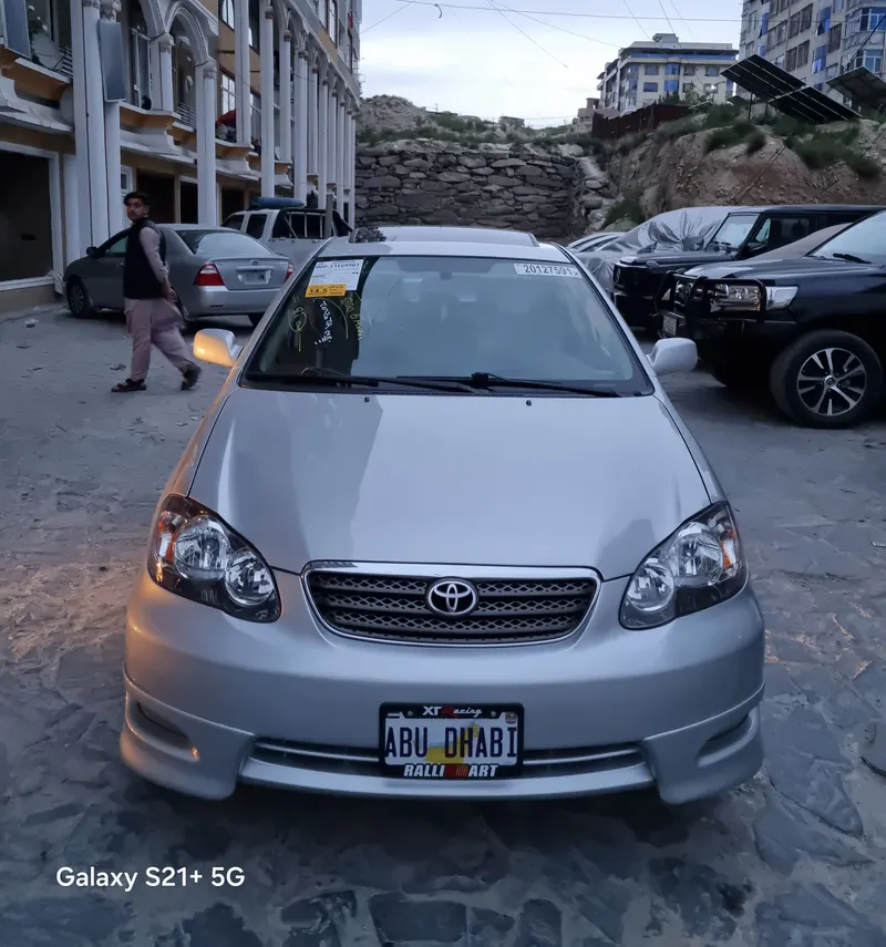 Toyota Corolla 2005 (1)