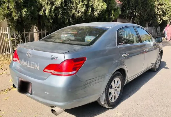 Toyota Avalon 2006 (3)