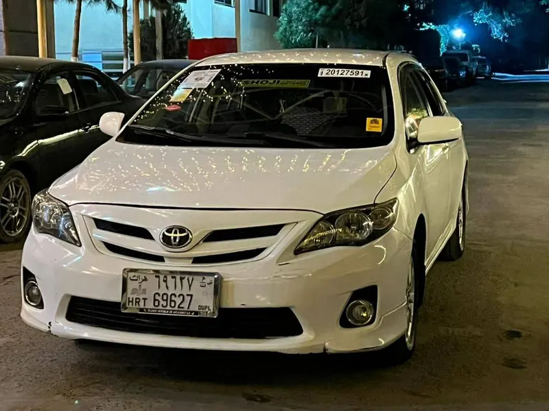 Toyota Corolla 2009 (2)
