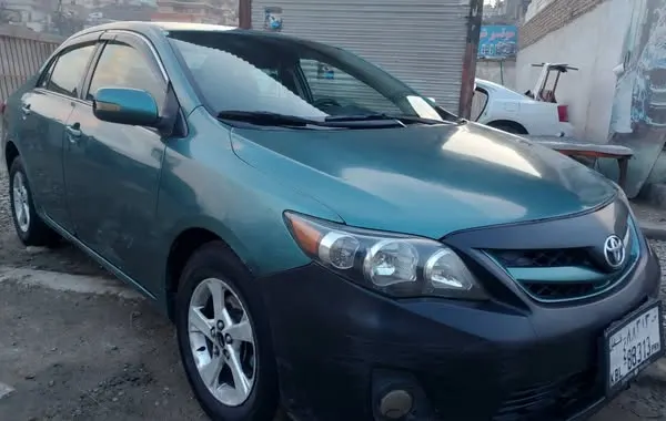 Toyota Corolla 2010 (2)
