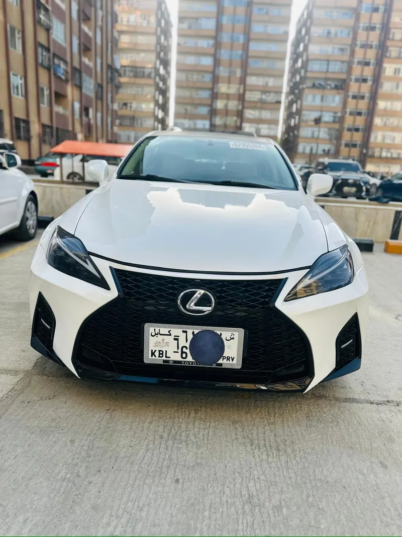Lexus IS250 2008 (1)