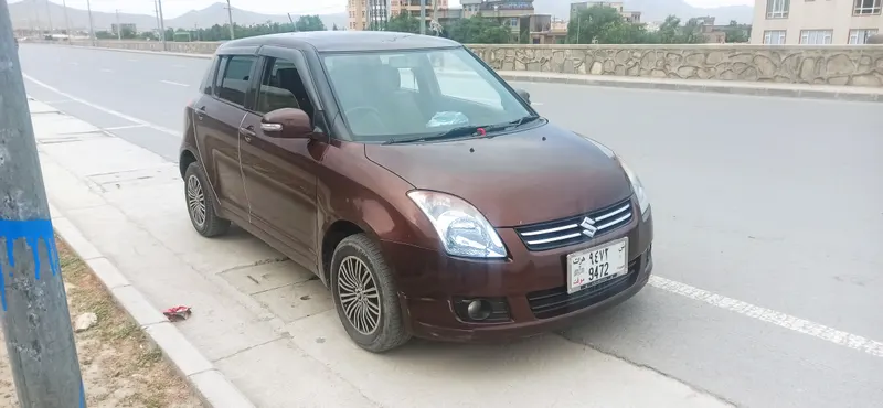 Suzuki Swift 2009 (7)