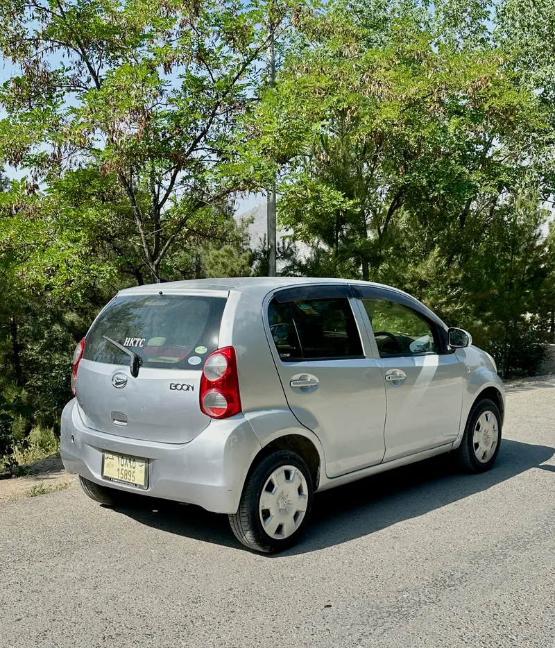 Toyota Passo 2010 (2)