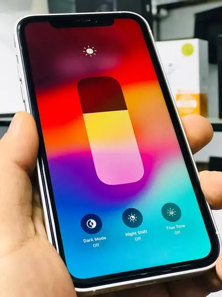 iPhone XR (3)