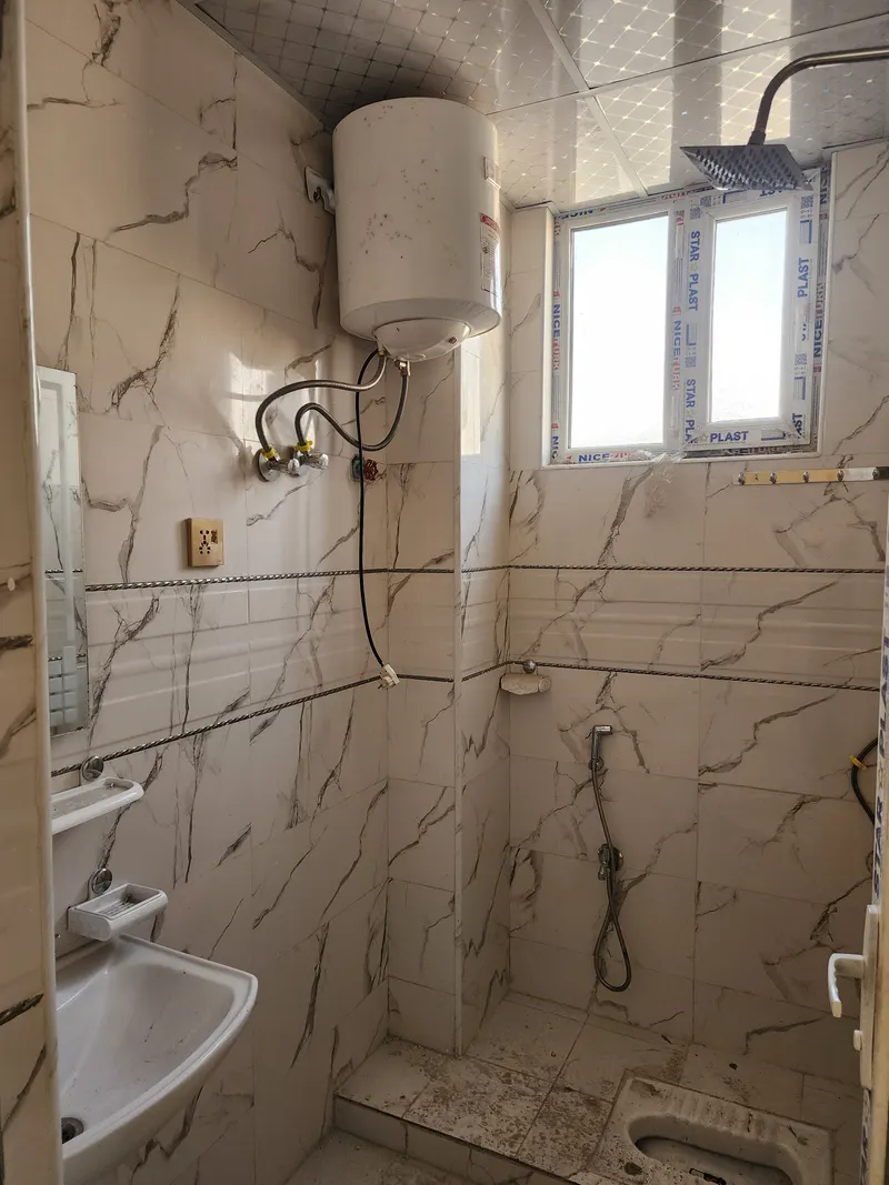 اپارتمان د پلورنې لپاره، 4 خونې، 240 m² (6)