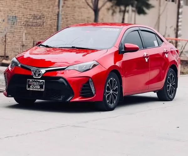 Toyota Corolla 2016 (2)