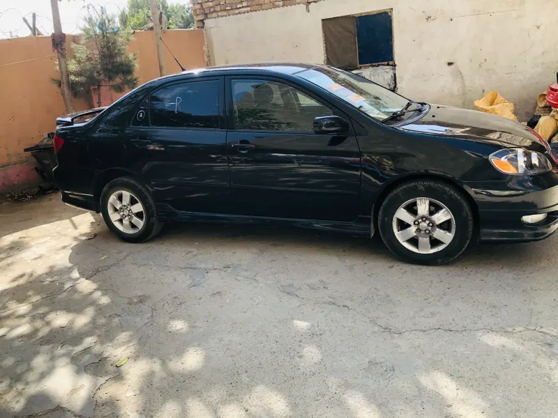 Toyota Corolla 2006 (2)