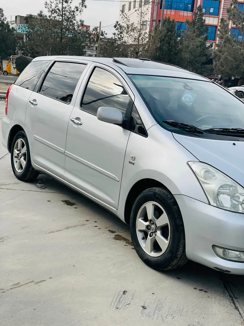Toyota Fielder 2005 (2)
