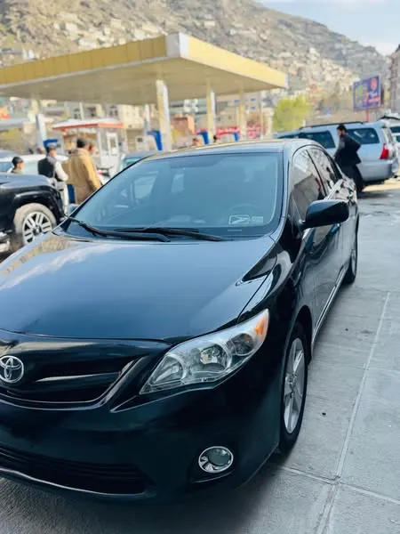 Toyota Corolla 2012 (2)