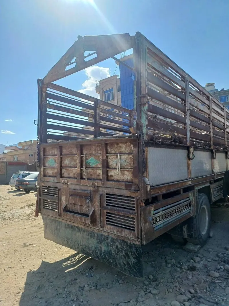 Hino Dump Truck 1993 (4)