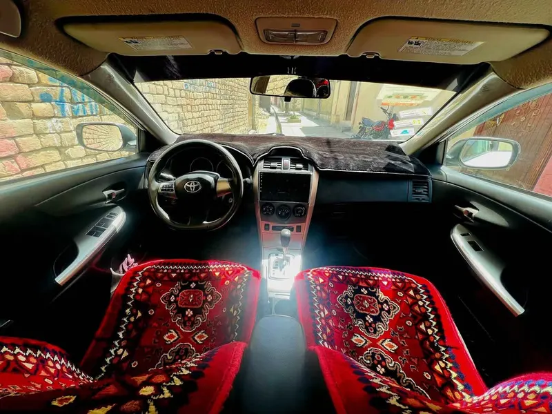 Toyota Corolla 2010 (4)