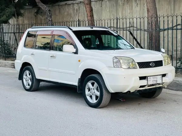 Nissan 2002 (1)