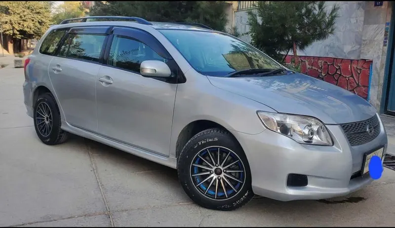 Toyota Fielder 2007 (1)