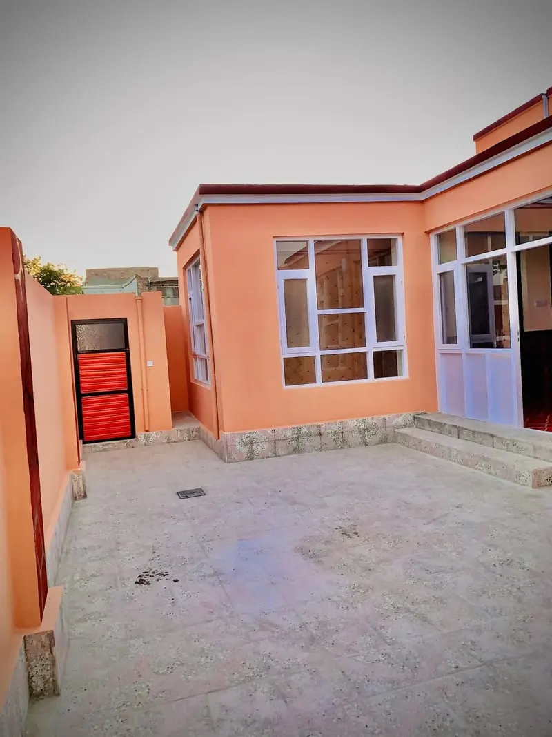 House for sale, 3 rooms, 200 m², Chehelsotoon, District 7, Kabul (1)