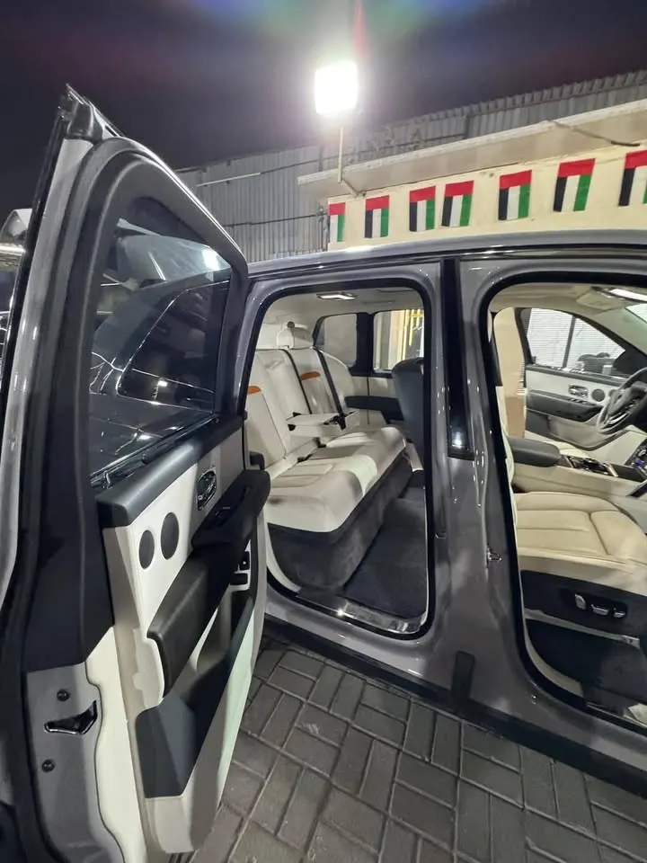 Rolls-Royce Cullinan 2021 (7)