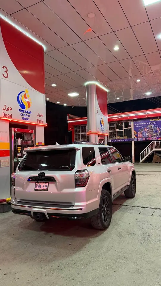 Toyota 4Runner Limited 2012 (4)