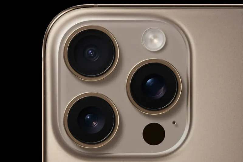 iPhone 16 pro max (5)