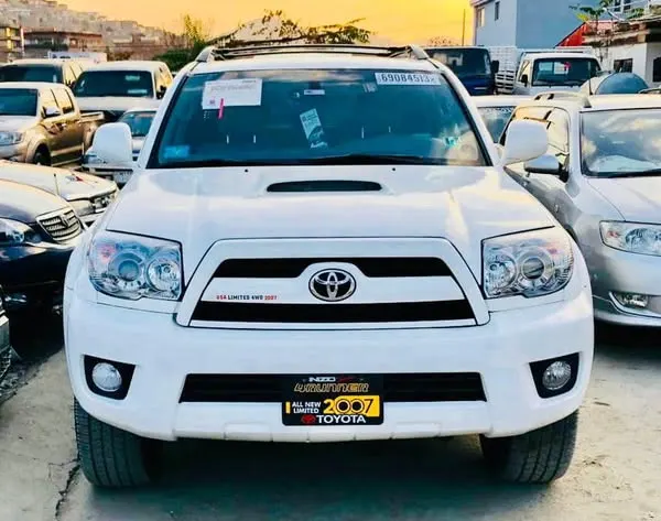 Toyota 4Runner Limited 2007 (1)
