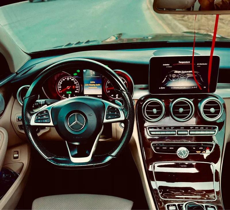 Mercedes-Benz 2017 (4)
