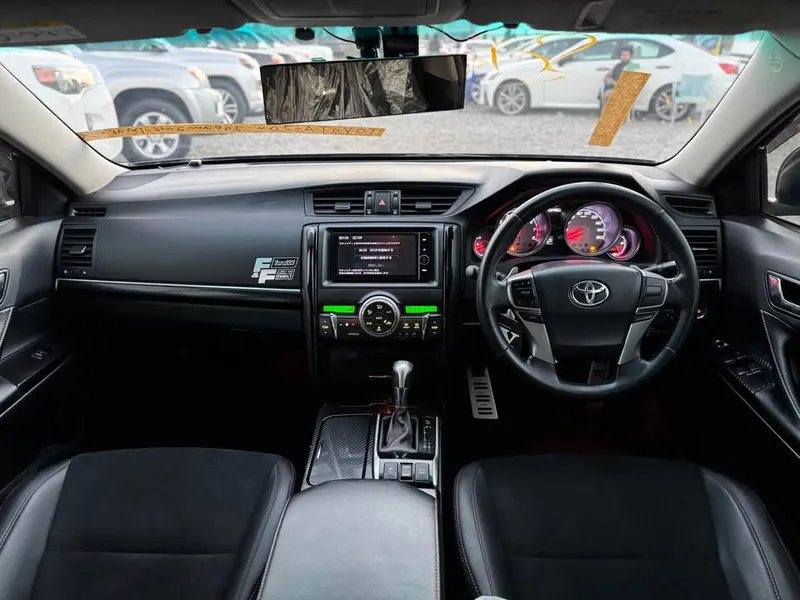 Toyota Mark X GS 2014 (4)