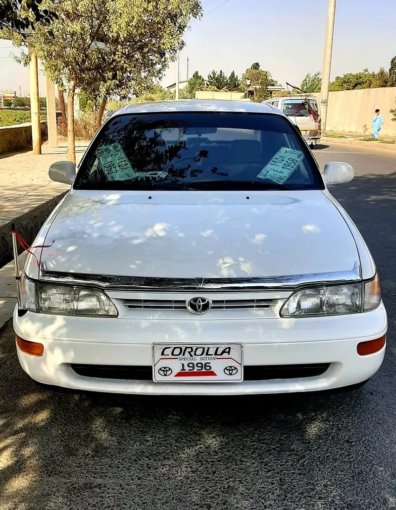 Toyota Corolla 1996 (2)