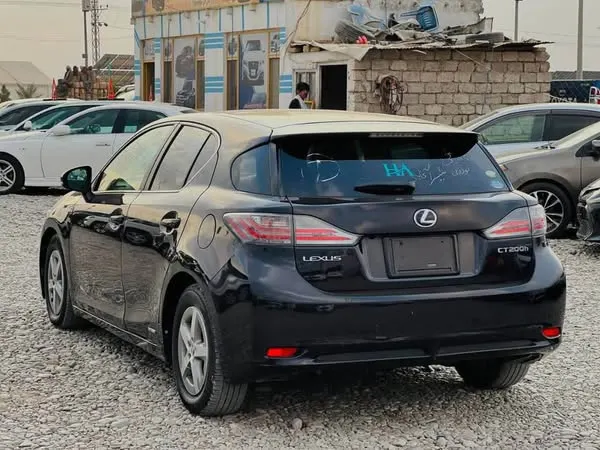 Lexus 2011 (2)