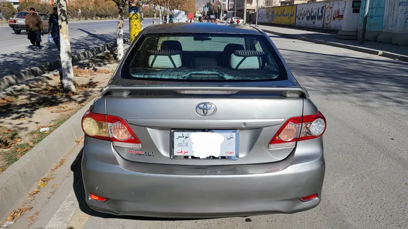 Toyota Corolla 2011 (3)