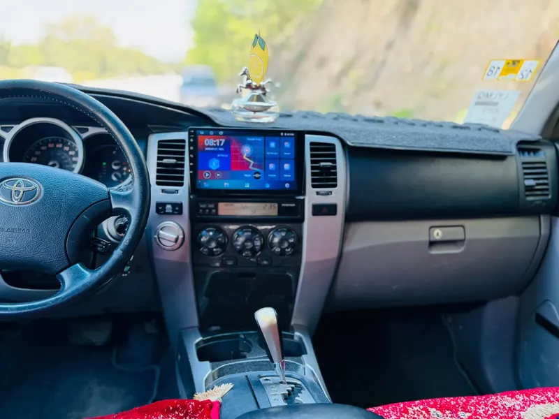 Toyota 4Runner 2004 (4)