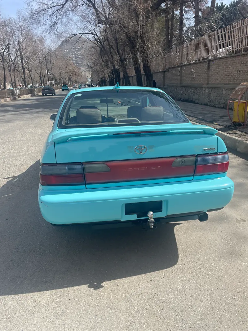 Toyota Corolla (4)