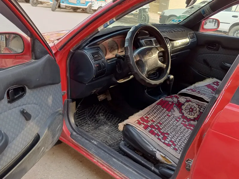 Toyota Corolla 1996 (3)