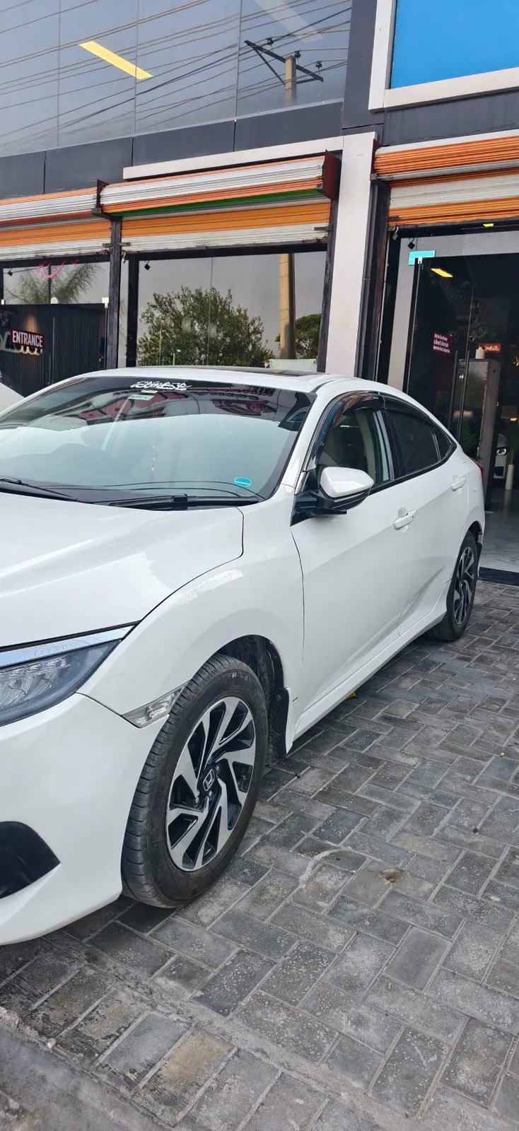 Honda Civic 2017 (1)