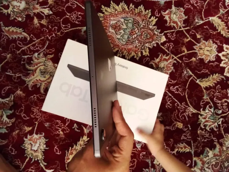 Galaxy Tablet A8 For sale (4)