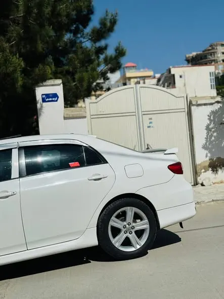 Toyota Corolla 2012 (2)