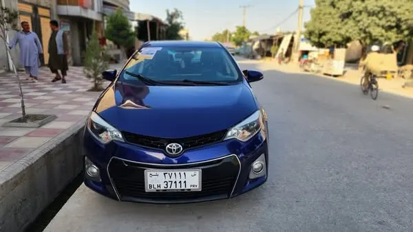 Toyota Corolla 2014 (2)