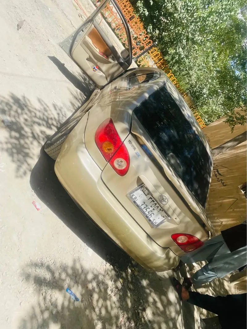 Toyota Corolla 2003 (3)